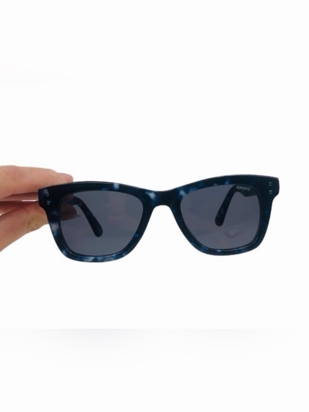 KOMONO Allen Indigo Demi Sunglasses - NWT navy blue tortoise
